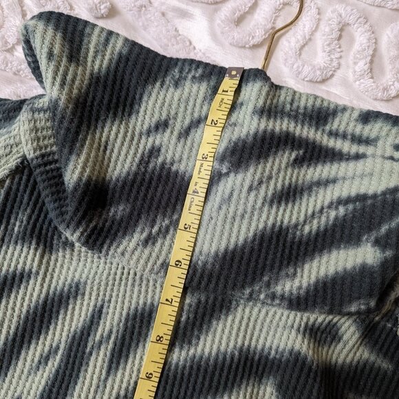 Wonderly mint green and black tie dye waffle knit cowl neck long sleeve XL EUC - Picture 10 of 10